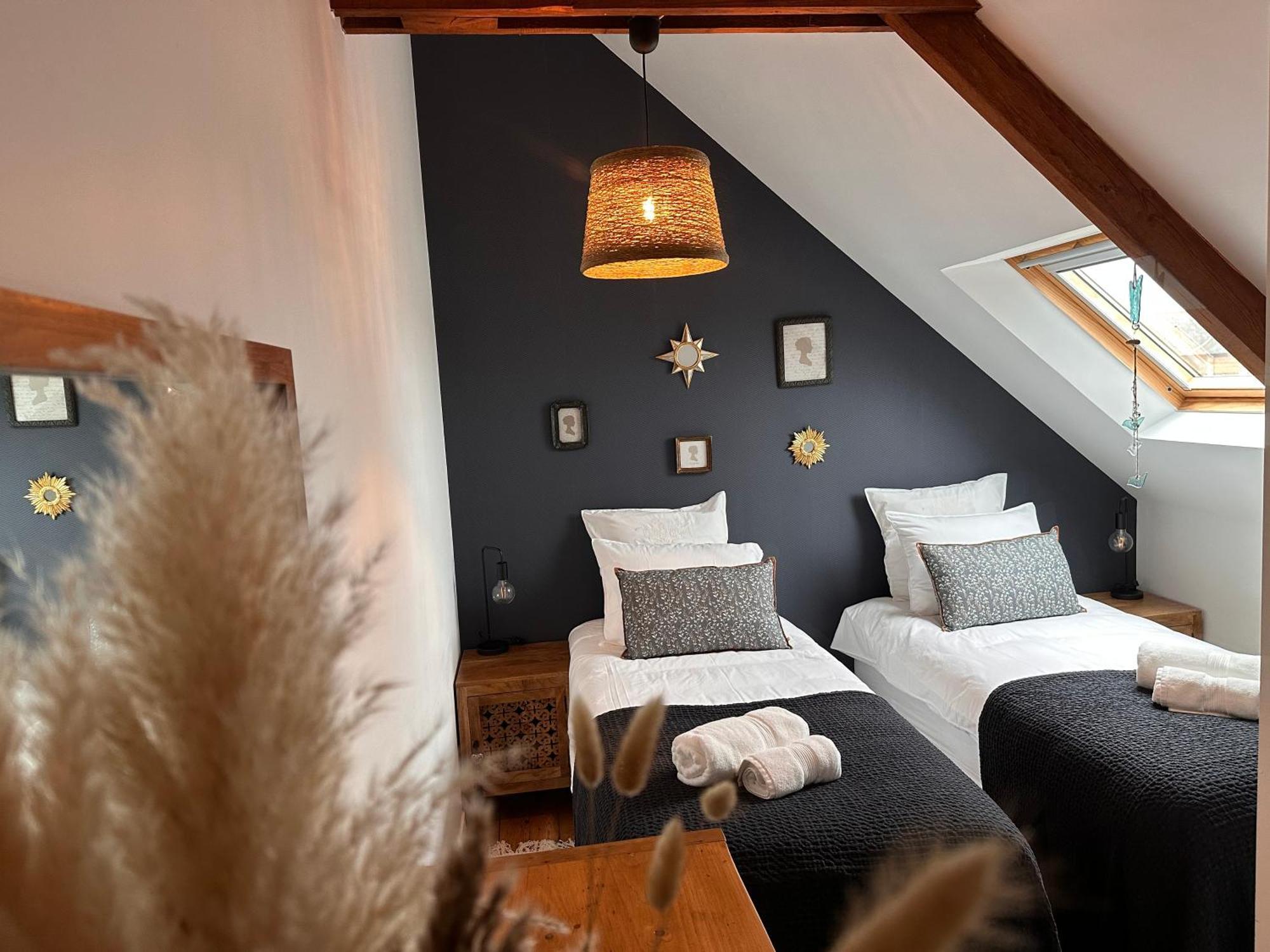 Les Libellules Apartment Lanvallay Bagian luar foto