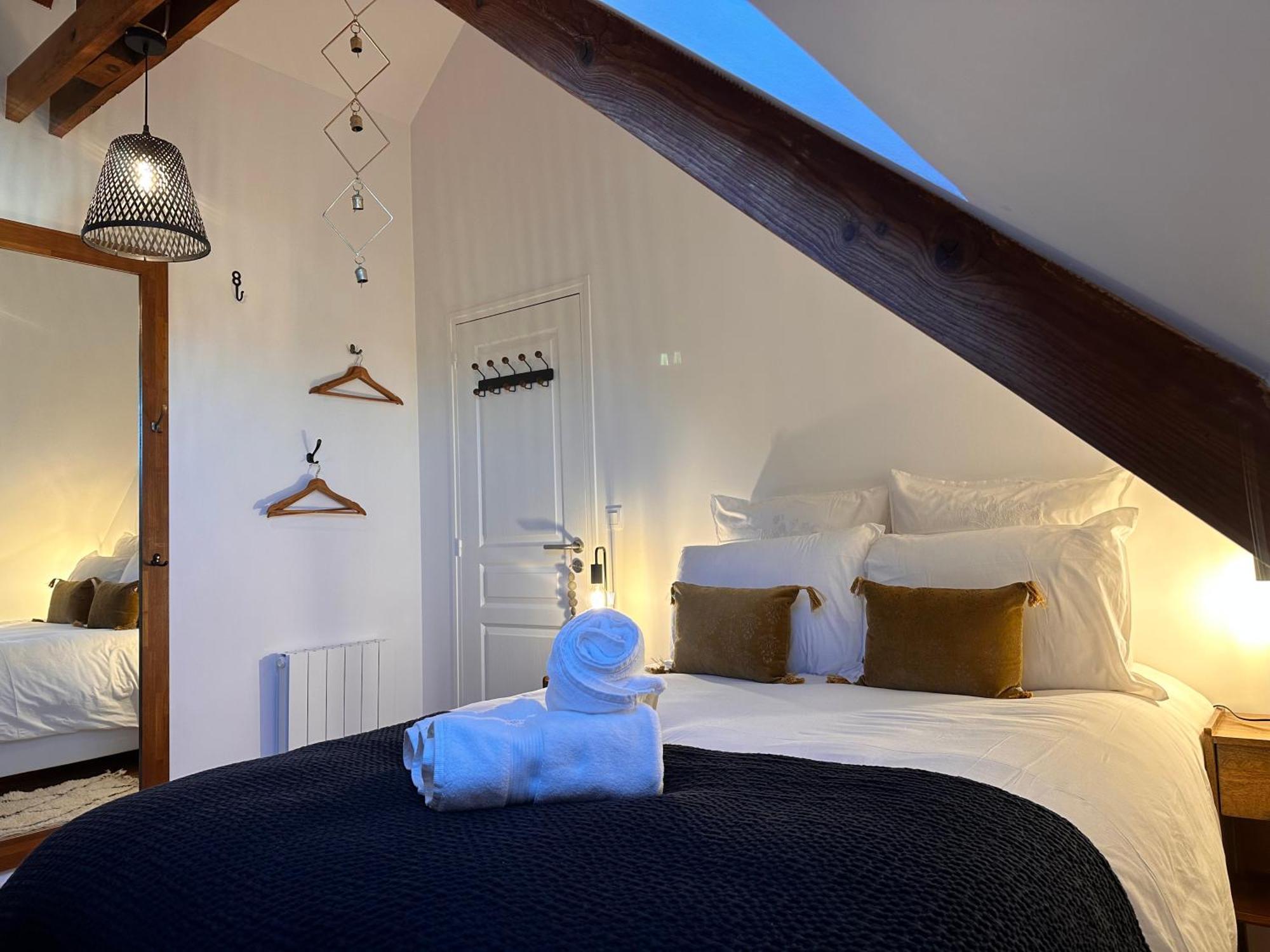 Les Libellules Apartment Lanvallay Bagian luar foto