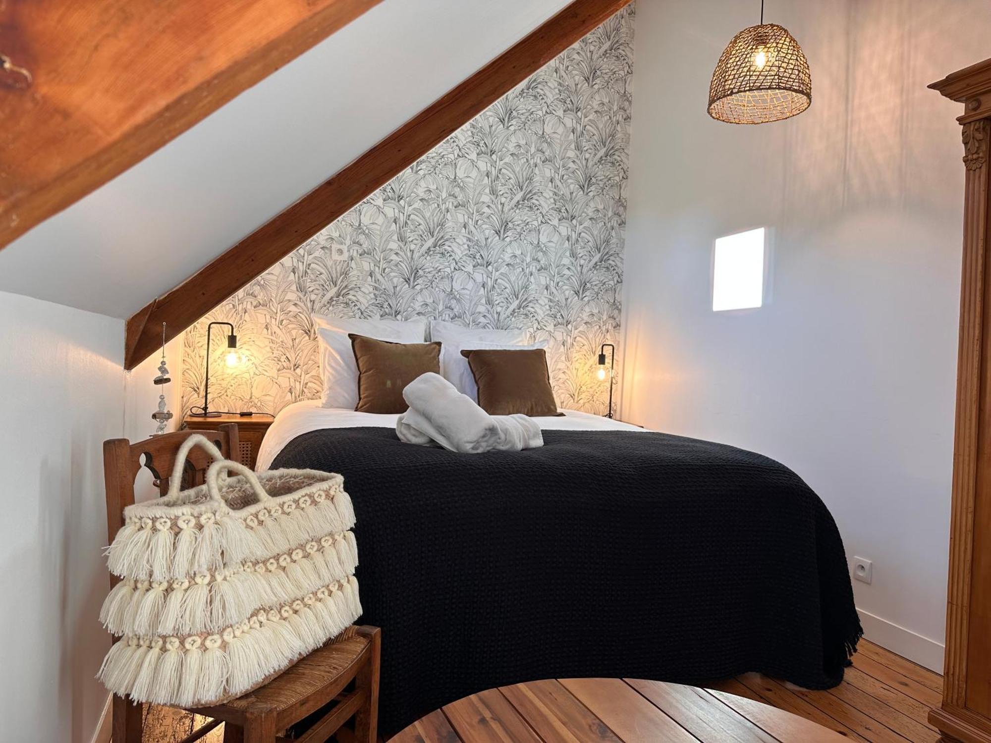 Les Libellules Apartment Lanvallay Bagian luar foto